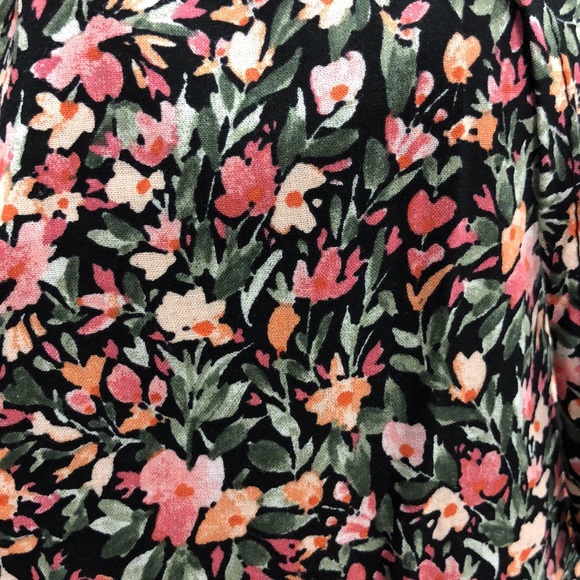 BB Dakota Tiered Short Dress - Picture 5 of 12